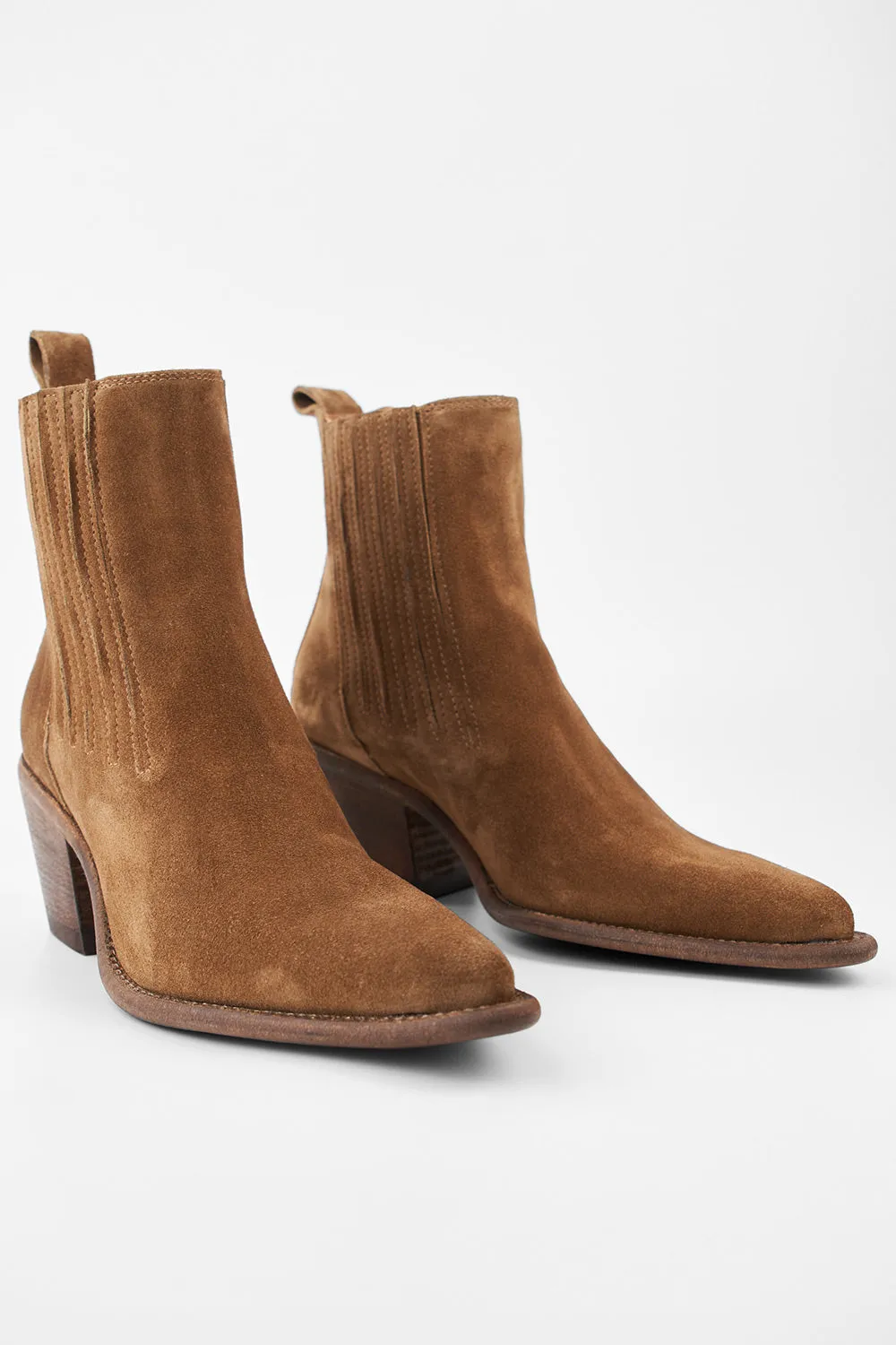 AUSTIN sunset-tan suede hidden chelsea texan boots.