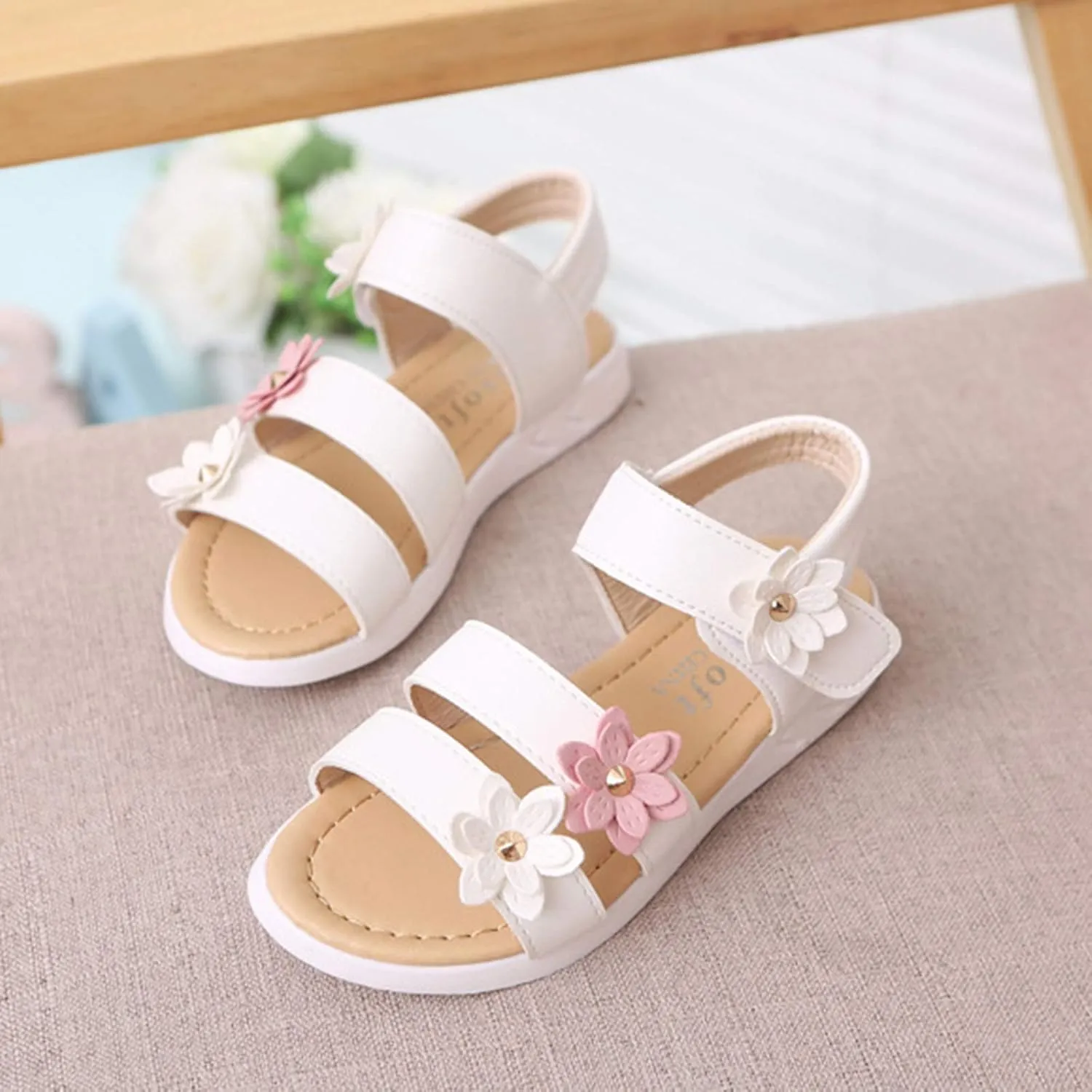 Cross Sandals for Toddler Cross Girls Shoes Non-Slip Sandals Kids Rubber Baby Sandals Flower Baby Shoes