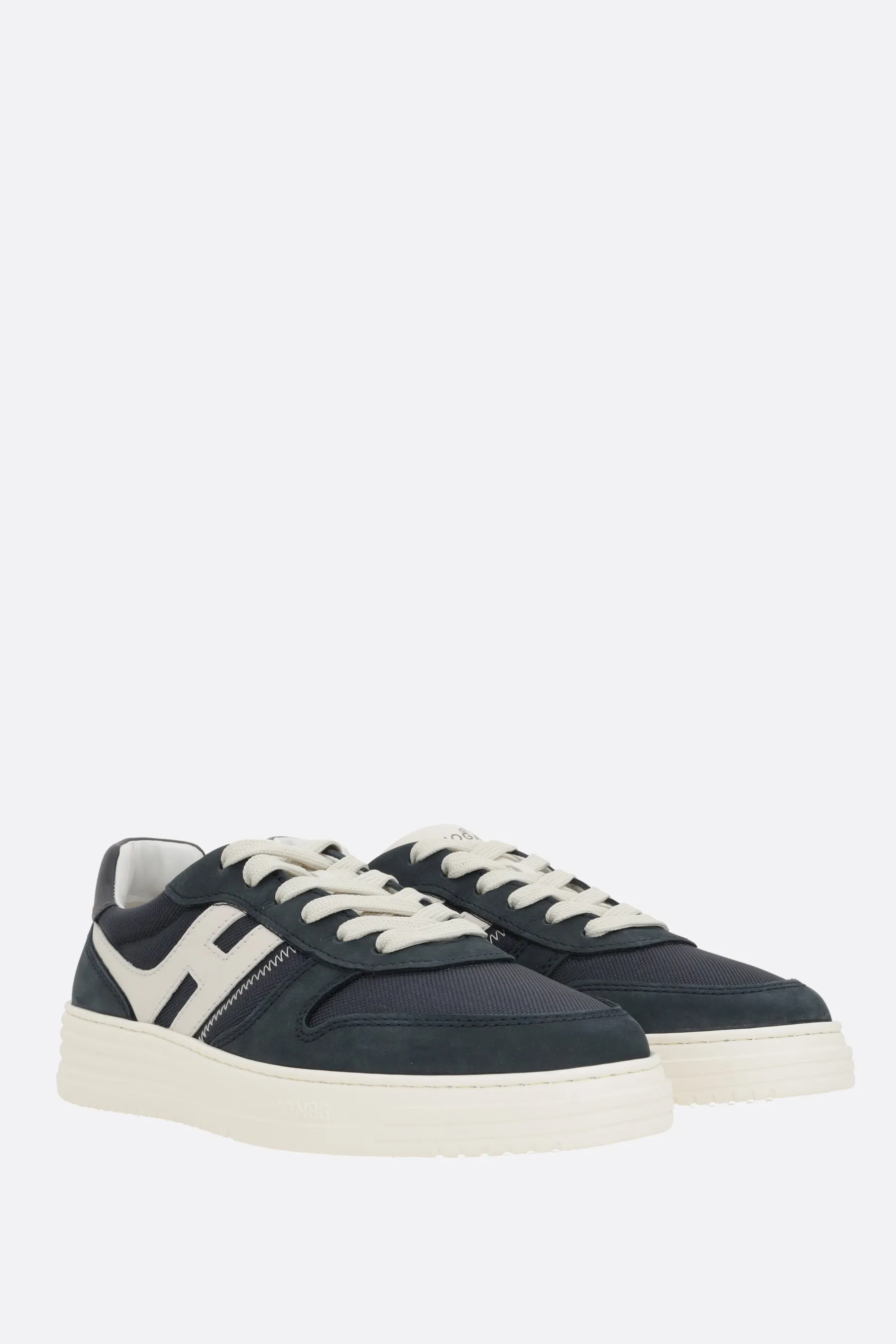 H630 Nabuk & Tech Sneakers