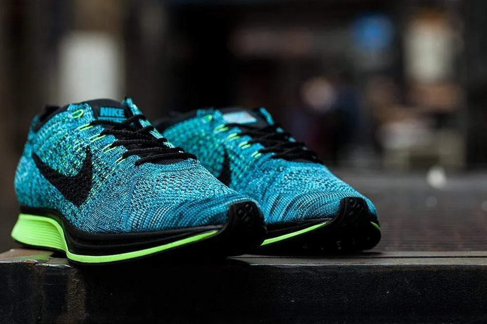 Nike Flyknit Racer Blue Lagoon - Black