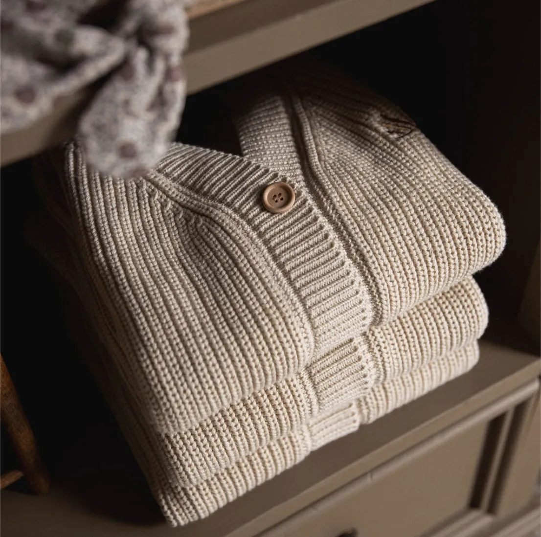 The Chunky Knit Cardigan - Ava Cream