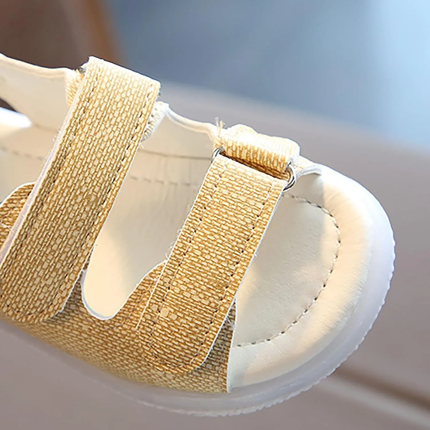 Toddler Light Up Sandals, Slip On Non Slip Adjustable Strap Open Toe Beach Water Shoes, Kids Cute Luminous Sandals