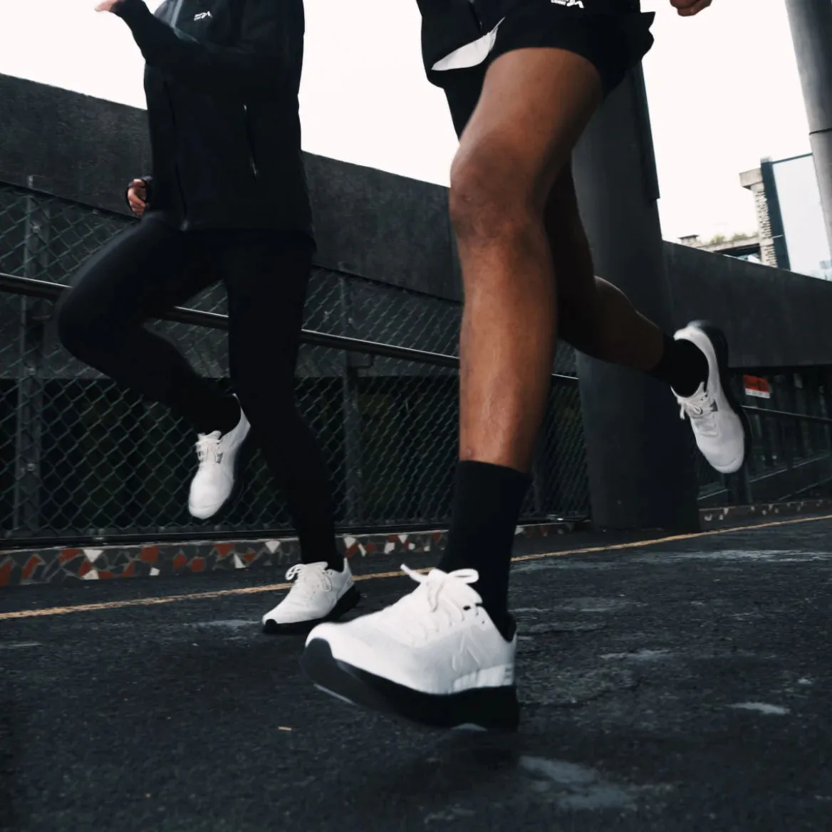 Women's P1 (White/Black)
